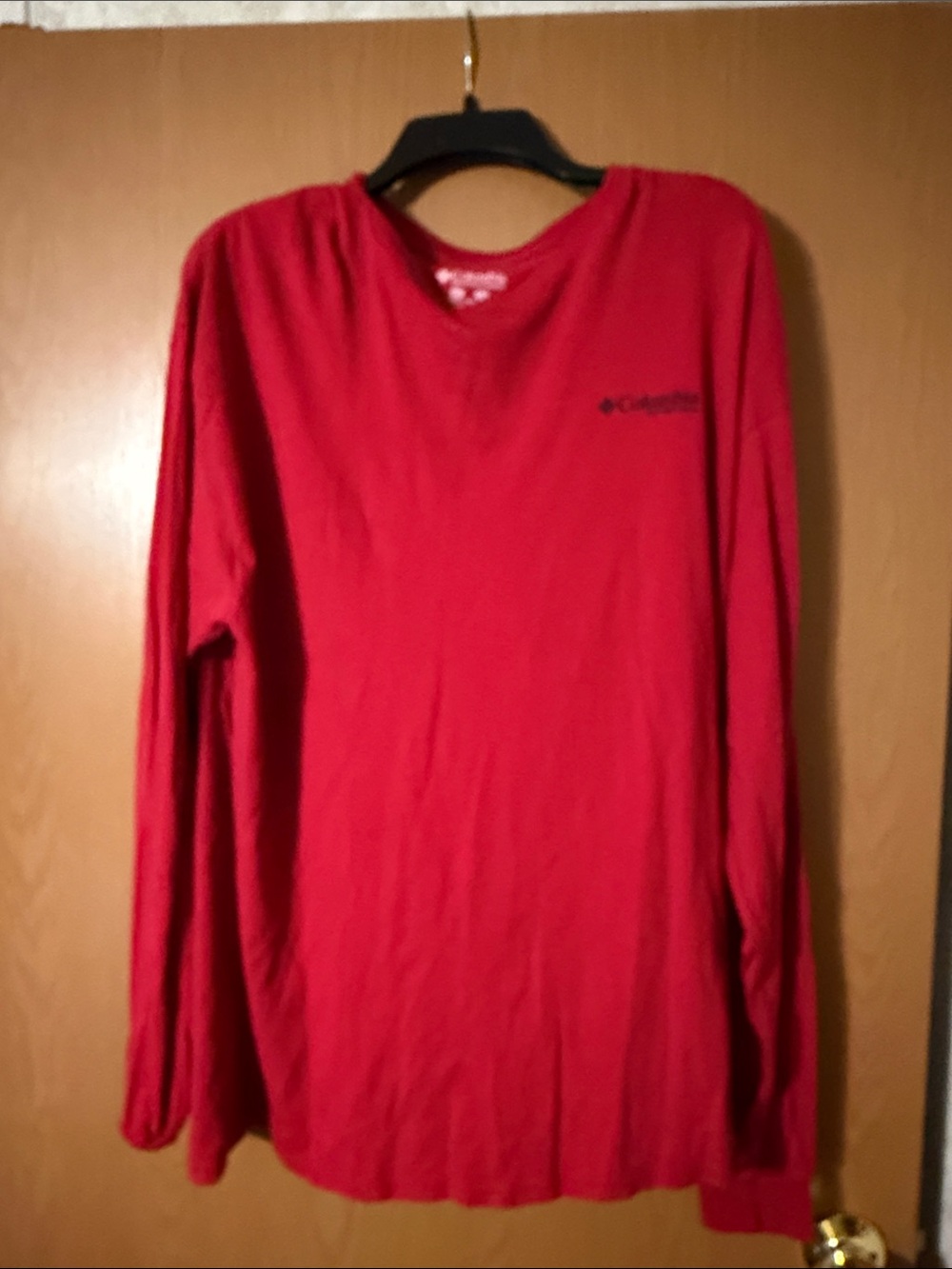 Columbia Red Long Sleeve Shirt